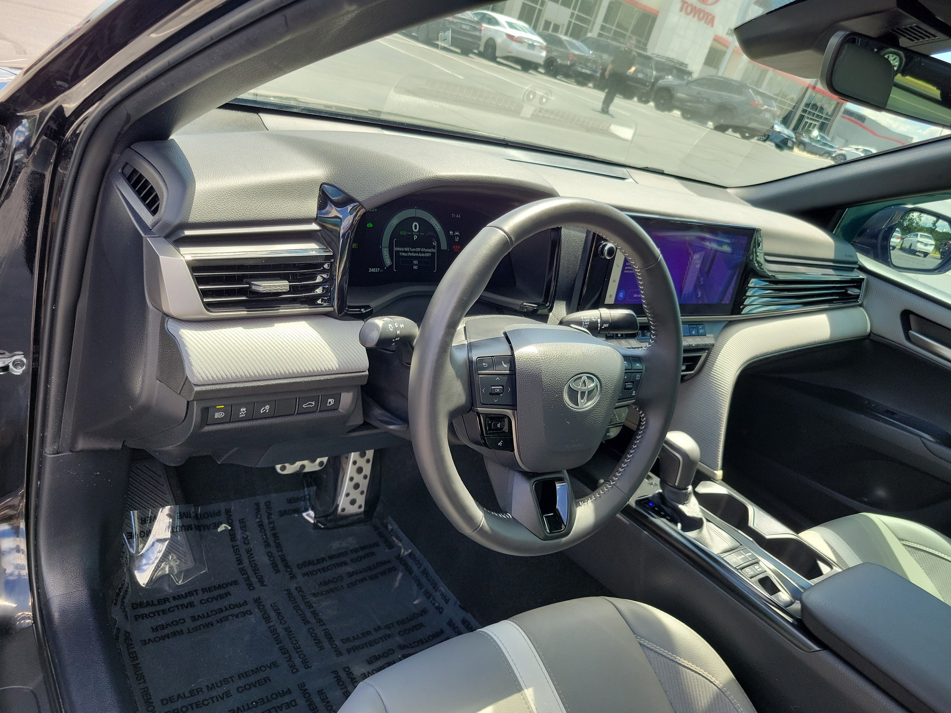 Certified 2025 Toyota Camry SE w/ Multimedia Upgrade Package FWD image 18