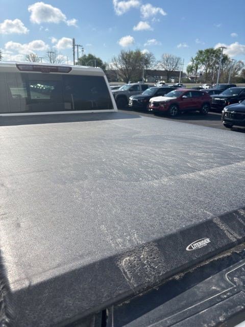 Used 2023 GMC Sierra 3500 Denali w/ Denali Ultimate Package image 11