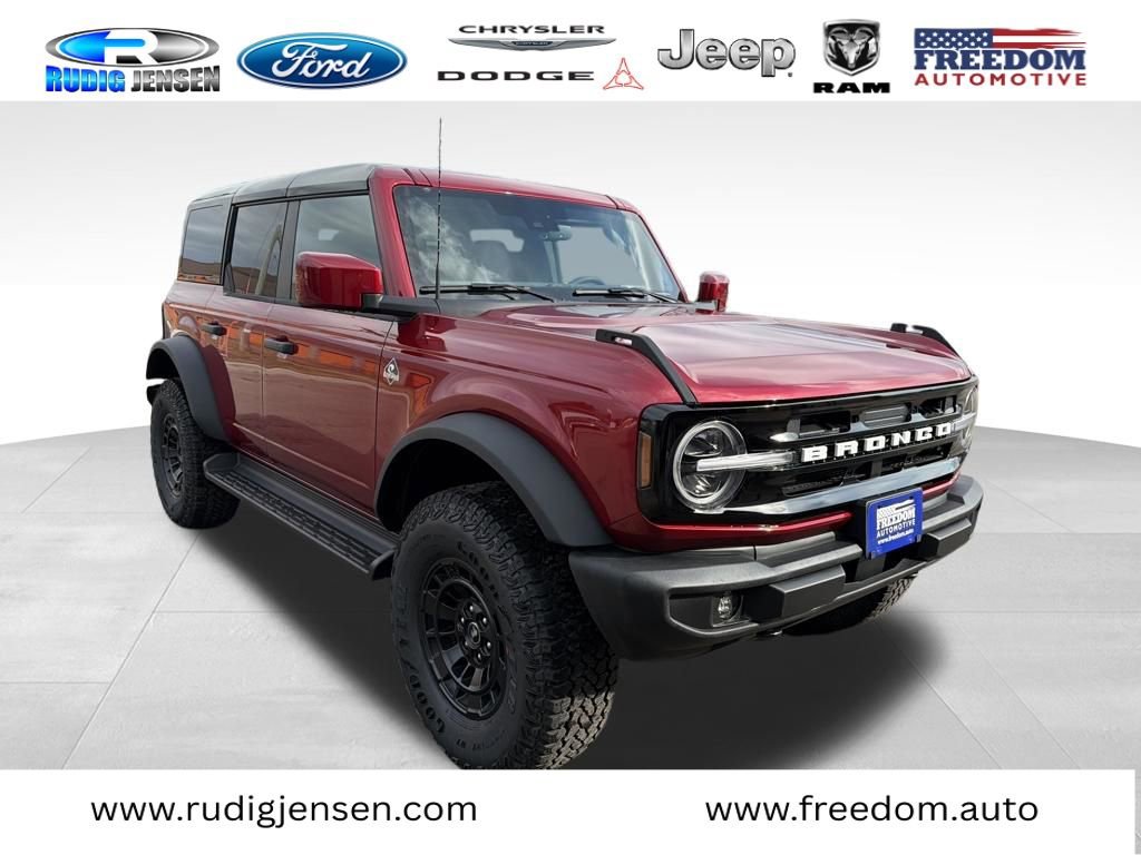 New 2026 Ford Bronco Outer Banks w/ Sasquatch Package