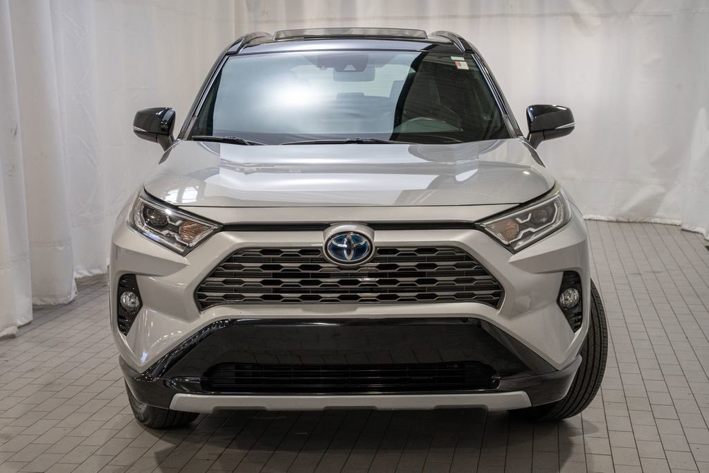 Used 2019 Toyota RAV4 XSE image 2