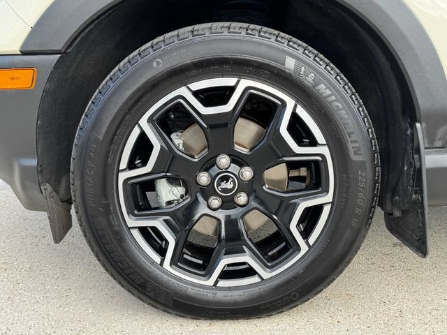 Used 2025 Ford Bronco Sport Outer Banks w/ Outer Banks Tech Package+ AWD/4WD image 10