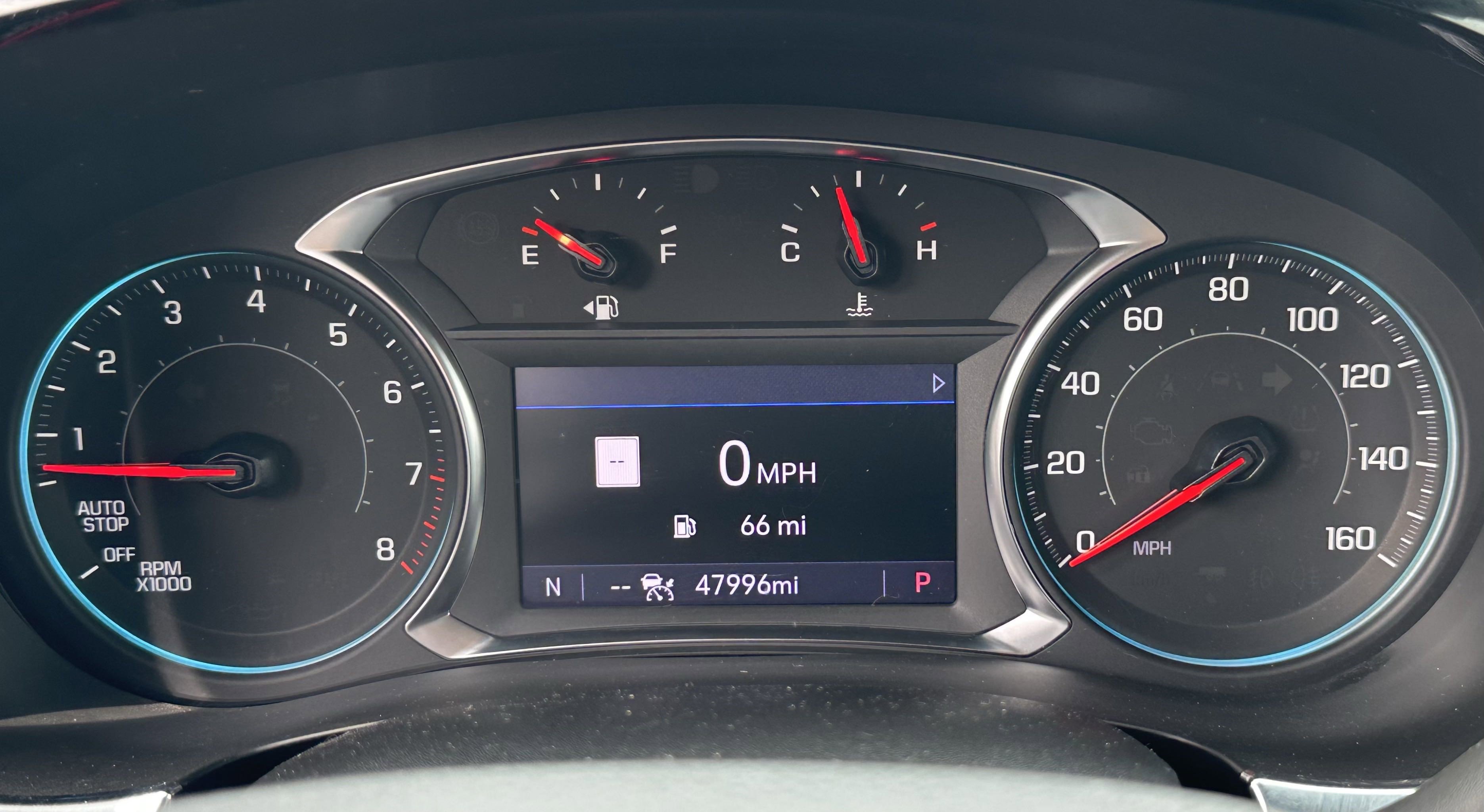 Used 2023 Chevrolet Traverse RS image 28