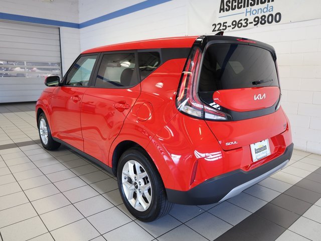 Used 2024 Kia Soul LX w/ Option Group 015 image 11