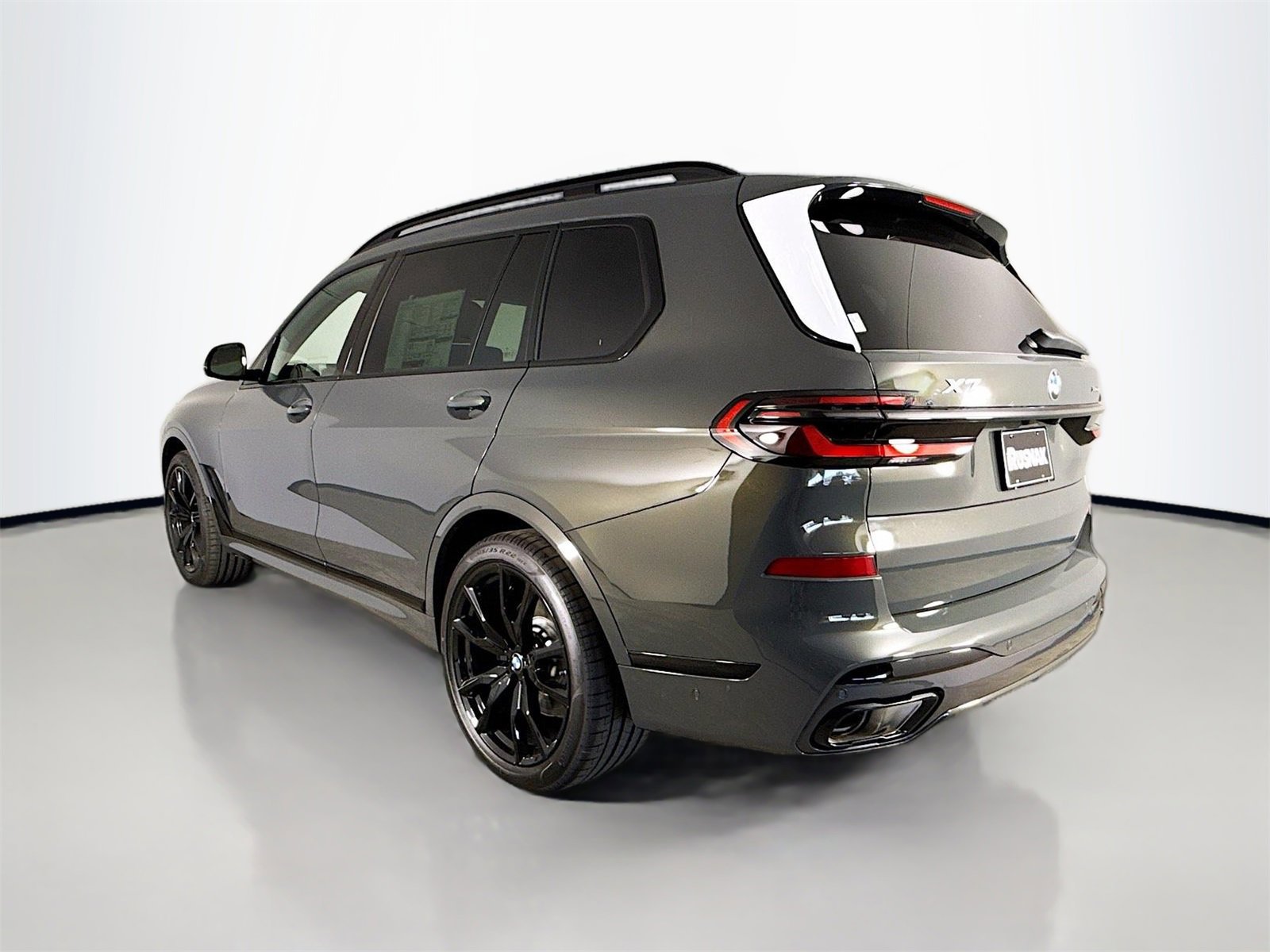 New 2026 BMW X7 xDrive40i w/ M Sport Package image 5