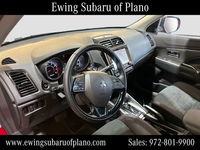 Used 2022 Mitsubishi Outlander Sport SE FWD image 9