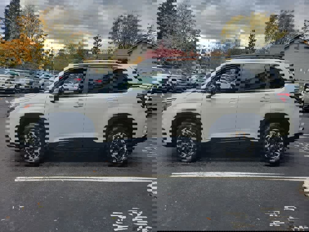 Certified 2025 Subaru Forester Premium image 7