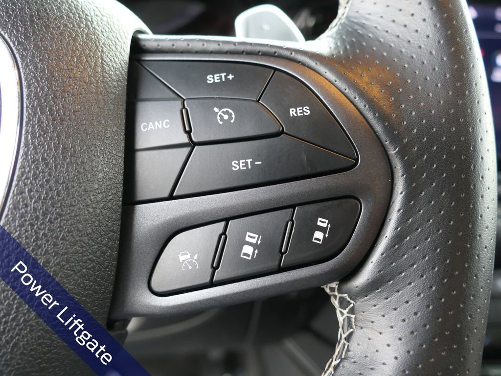 Used 2022 Dodge Durango SRT w/ Technology Group image 17