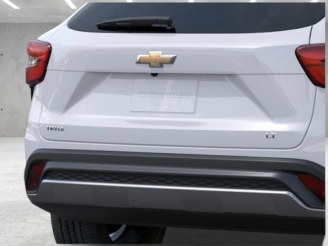 New 2026 Chevrolet Trax LT w/ LT Convenience Package FWD image 14