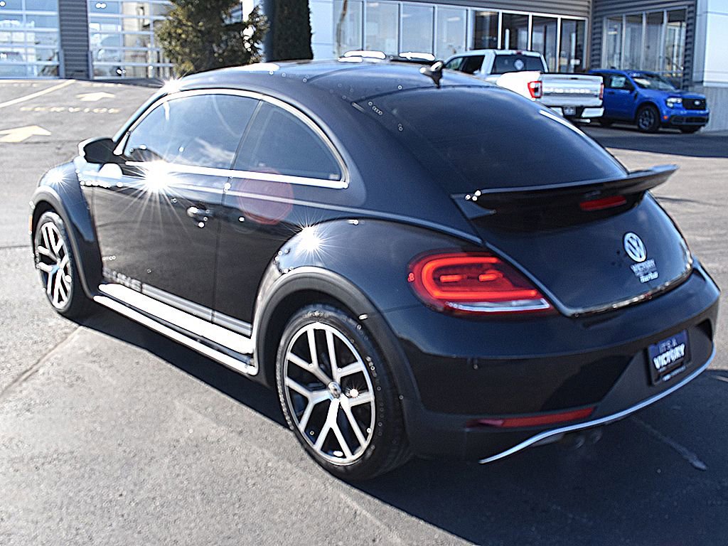 Used 2016 Volkswagen Beetle 1.8T Dune FWD image 3
