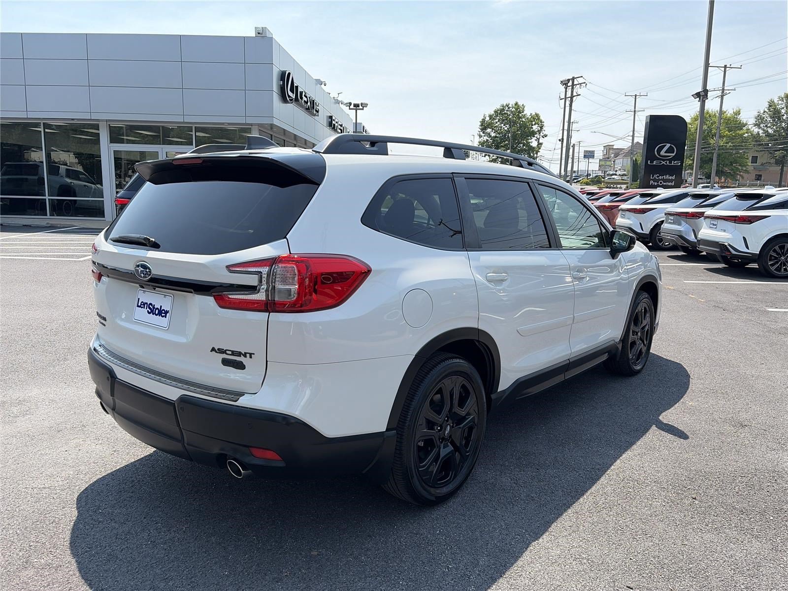 Used 2024 Subaru Ascent Onyx Edition Limited AWD/4WD image 5