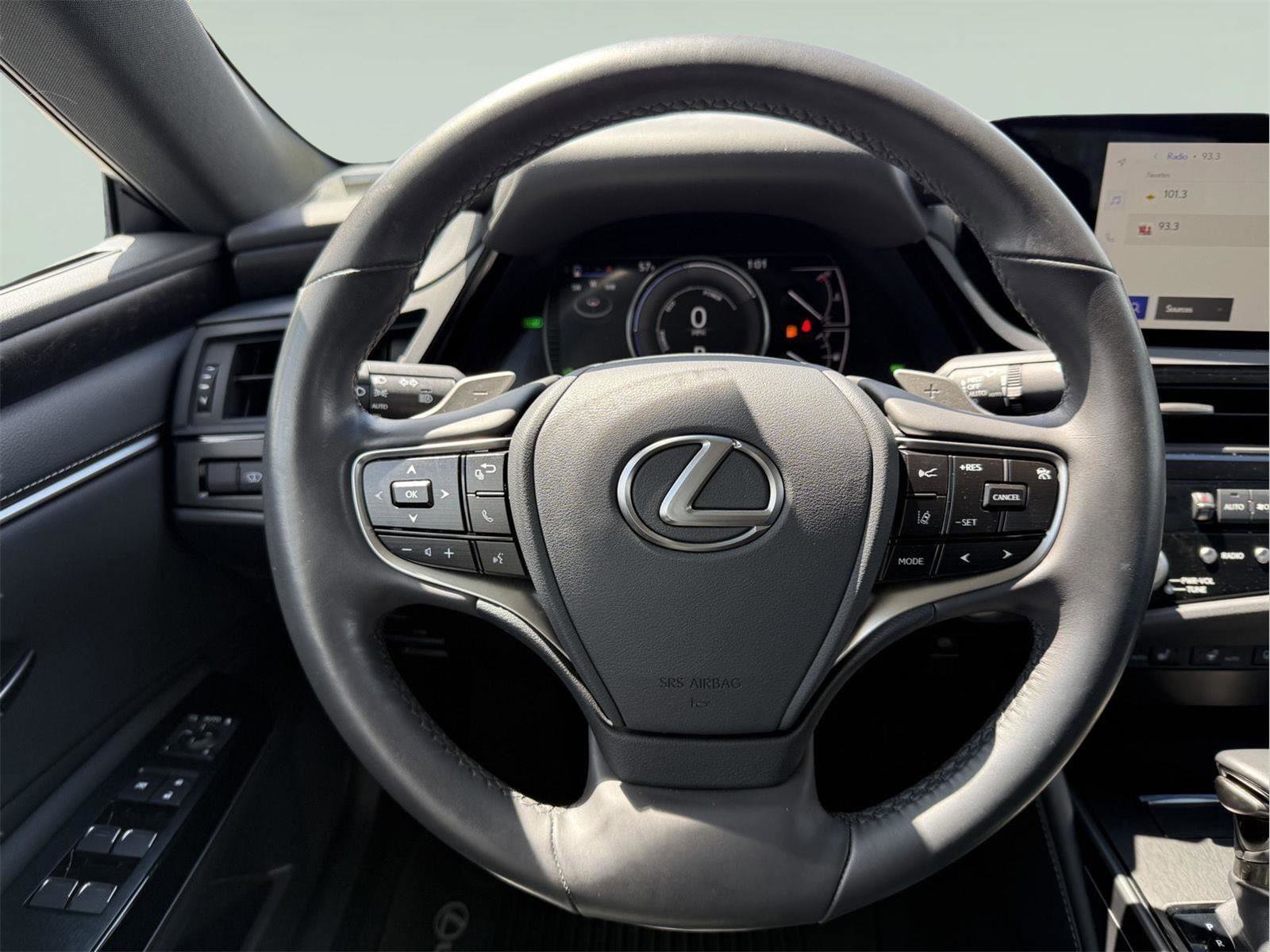 Certified 2024 Lexus ES 300h w/ Premium Package FWD image 14