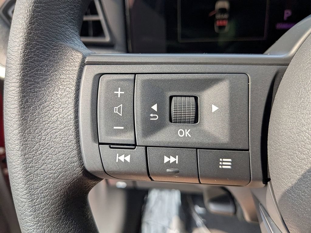 New 2025 Nissan Kicks SV w/ SV Premium Package AWD/4WD image 16