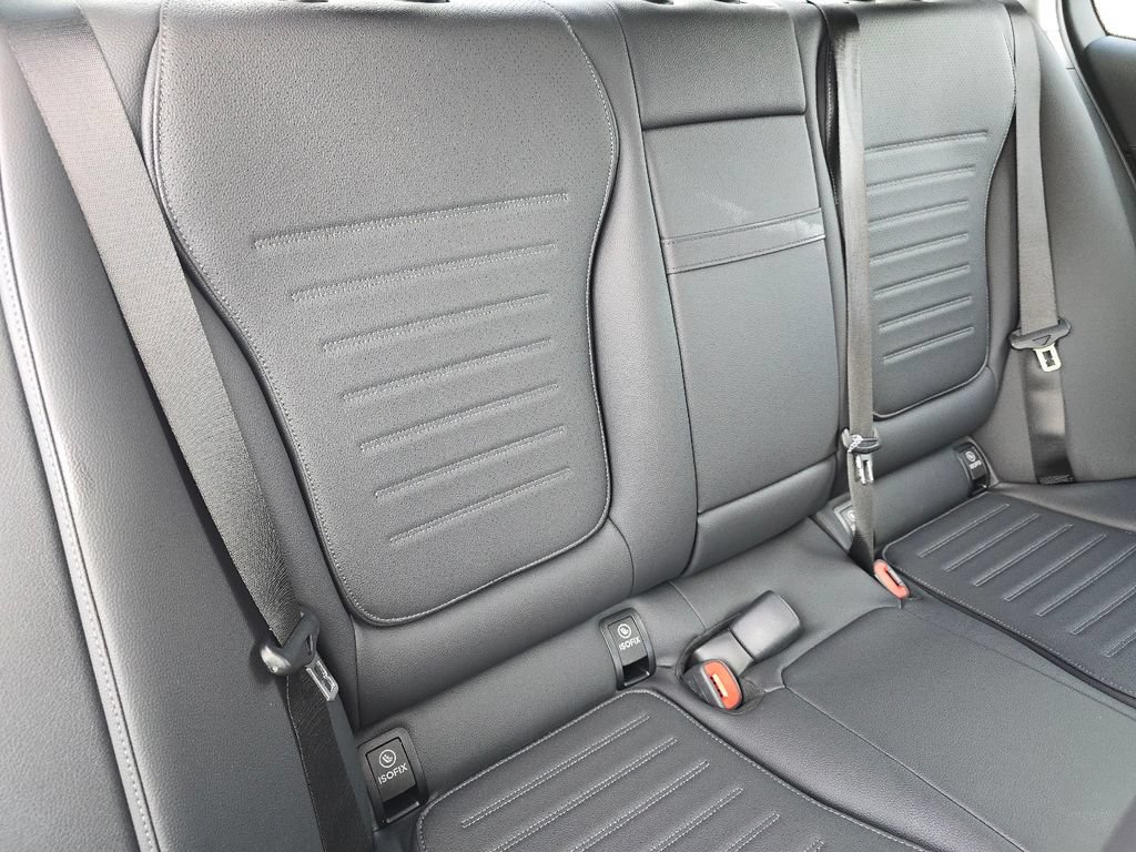 New 2026 Mercedes-Benz C 300 4MATIC Sedan image 22