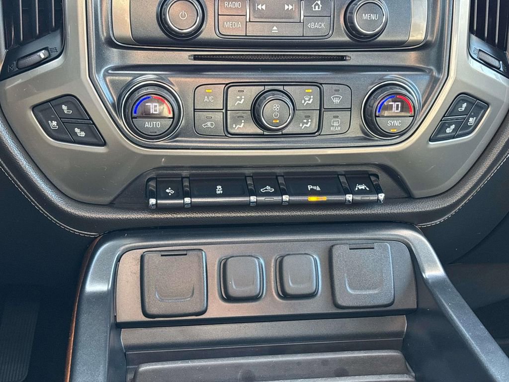 Used 2017 Chevrolet Silverado 1500 High Country image 26