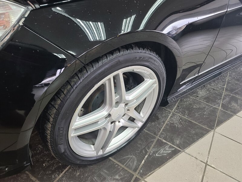 Used 2011 Mercedes-Benz E 350 Sedan image 28
