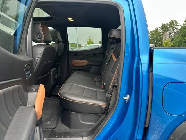 Used 2023 GMC Canyon AT4 w/ AT4 Premium Package AWD/4WD image 17