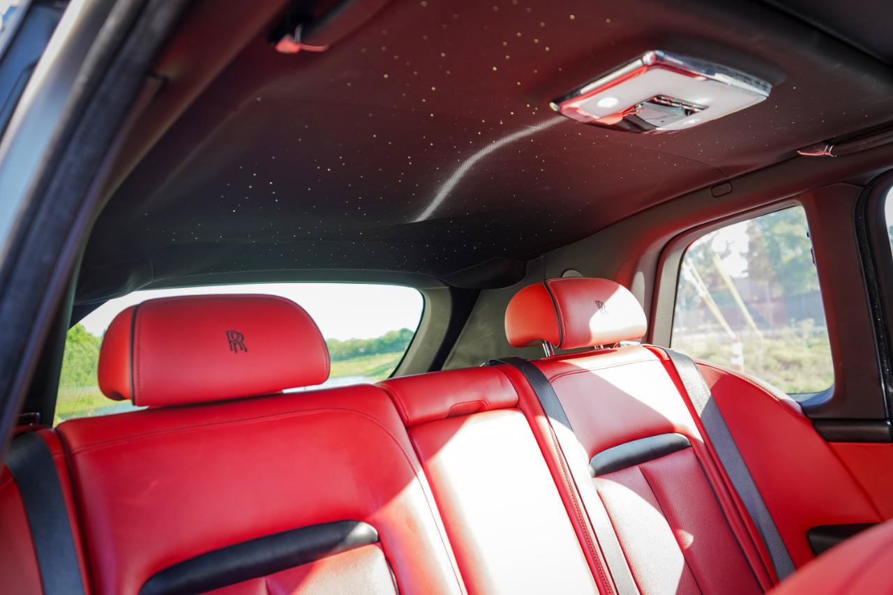 Used 2019 Rolls-Royce Cullinan AWD/4WD image 20