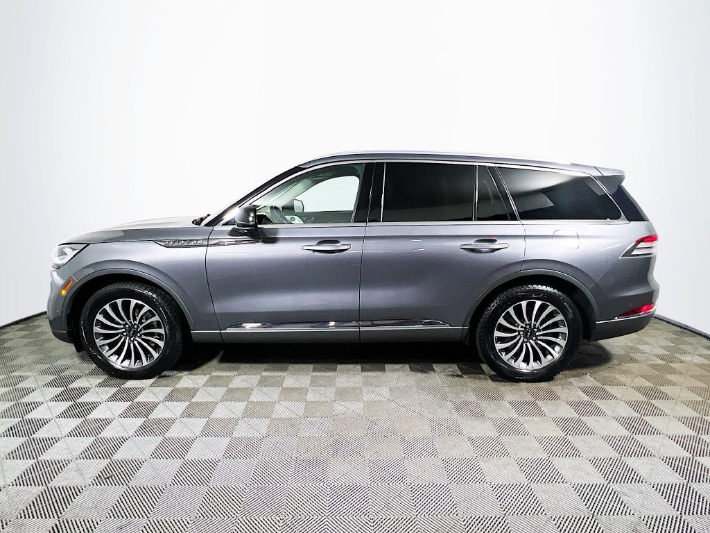 Used 2021 Lincoln Aviator Reserve w/ Equipment Group 201A AWD/4WD image 4