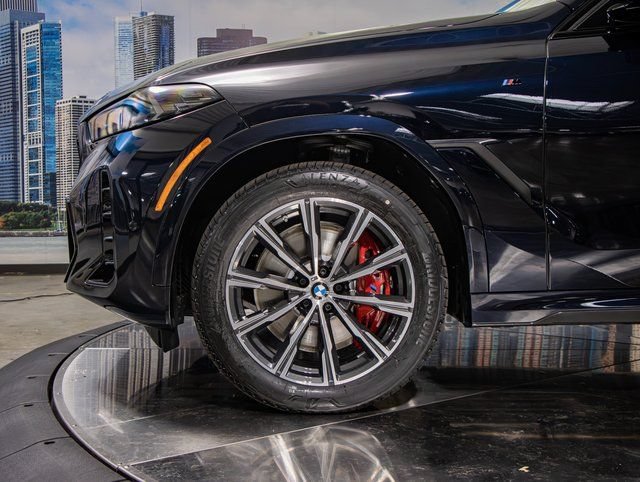 Used 2026 BMW X6 M60i w/ Executive Package AWD/4WD image 7