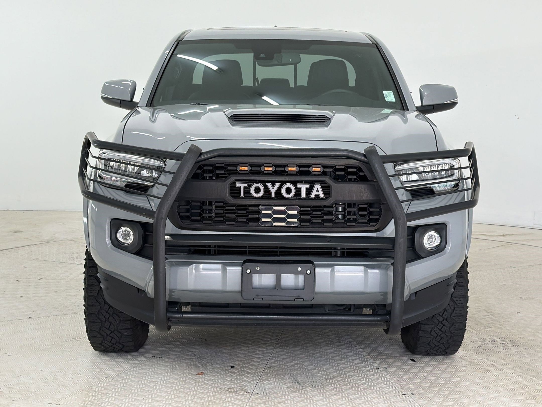 Used 2021 Toyota Tacoma TRD Sport w/ TRD Premium Sport Package image 6