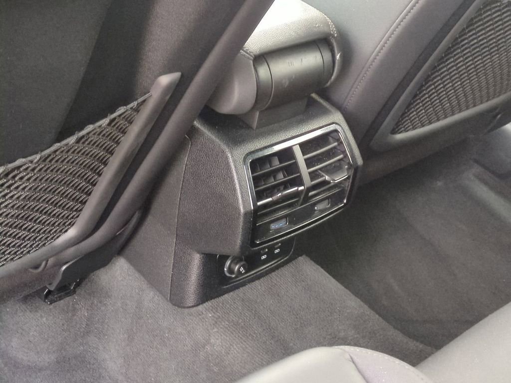 Used 2022 Audi Q3 2.0T Premium AWD/4WD image 25