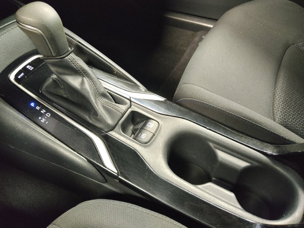 Used 2020 Toyota Corolla SE FWD image 26