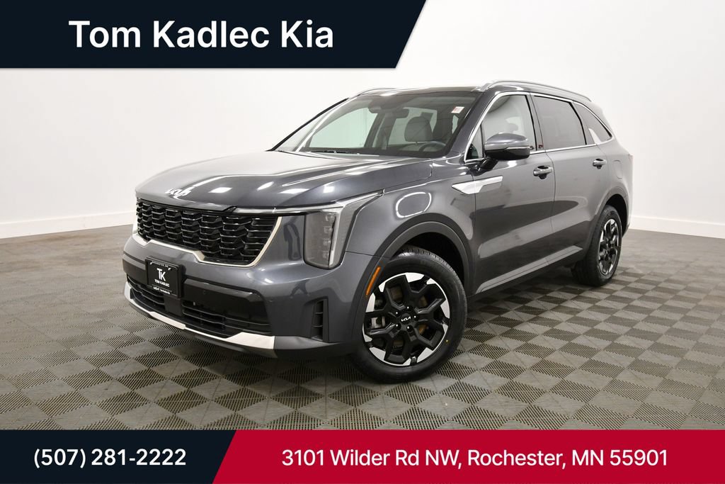 Certified 2024 Kia Sorento S w/ Panoramic Sunroof Package