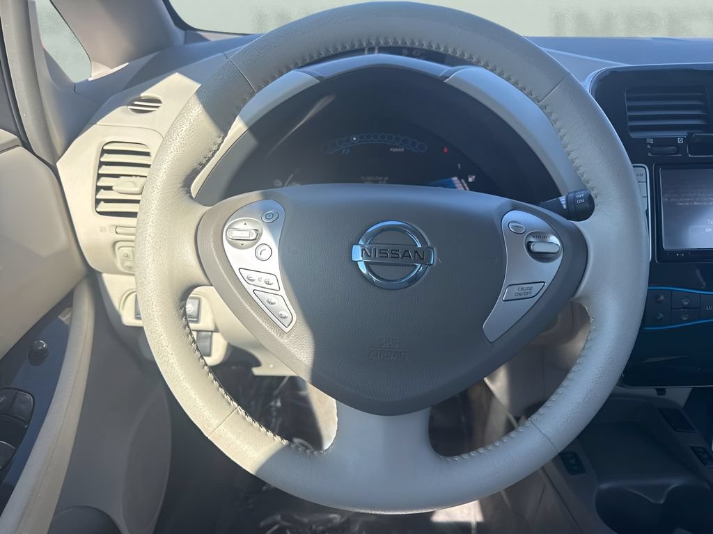 Used 2012 Nissan Leaf SV FWD image 13