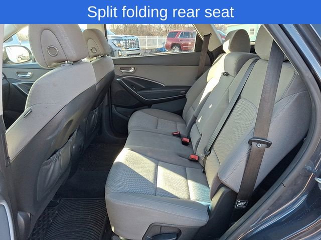 Used 2018 Hyundai Santa Fe SE image 12