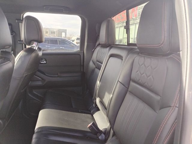 Used 2024 Nissan Frontier PRO-4X w/ Pro Premium Package AWD/4WD image 8