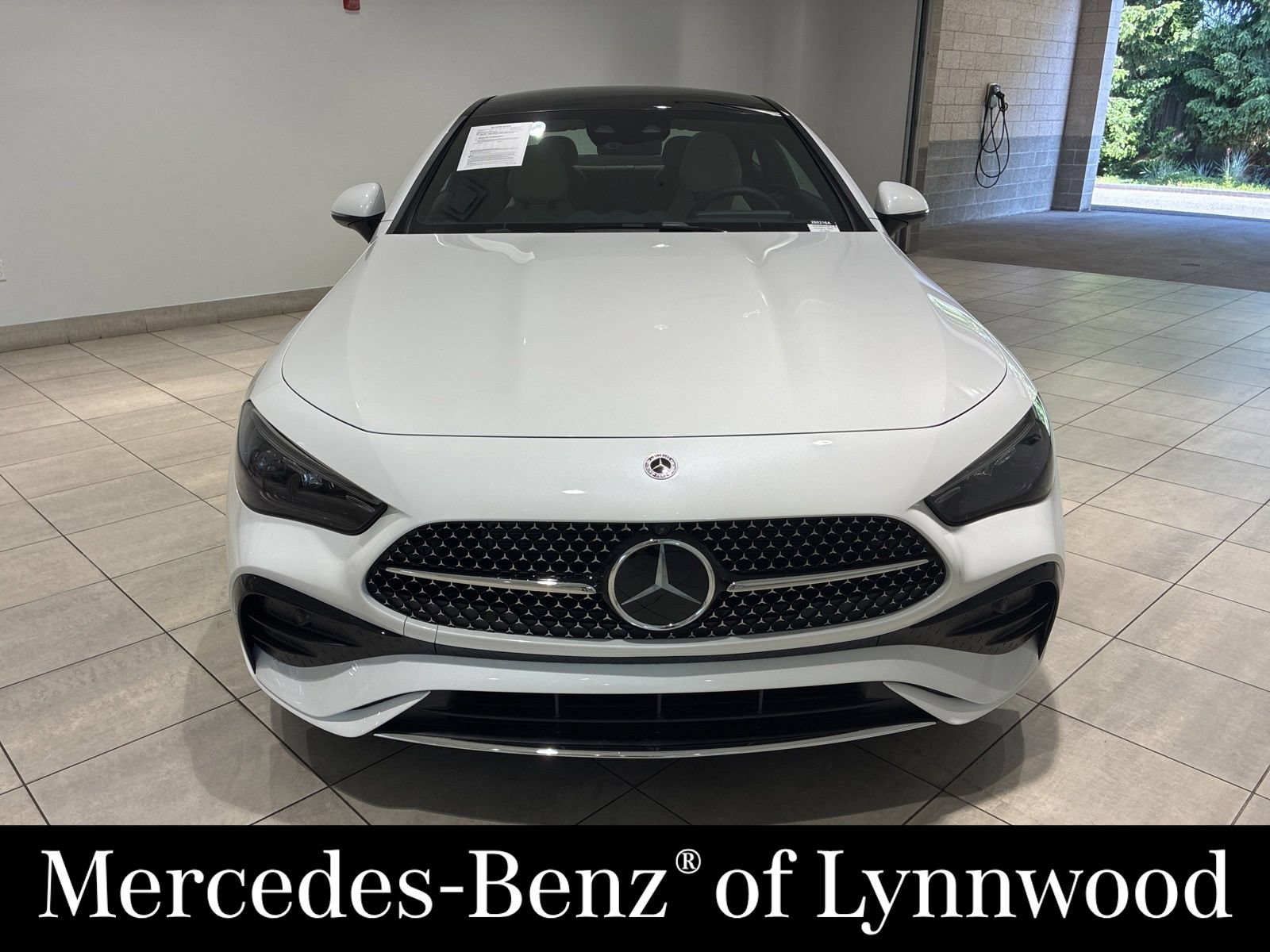 Used 2026 Mercedes-Benz CLE 450 4MATIC Coupe image 2