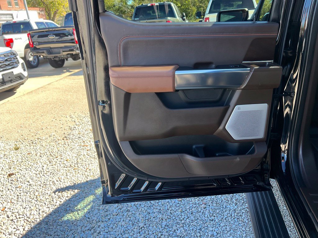 Used 2025 Ford F150 King Ranch w/ FX4 Off-Road Package AWD/4WD image 16