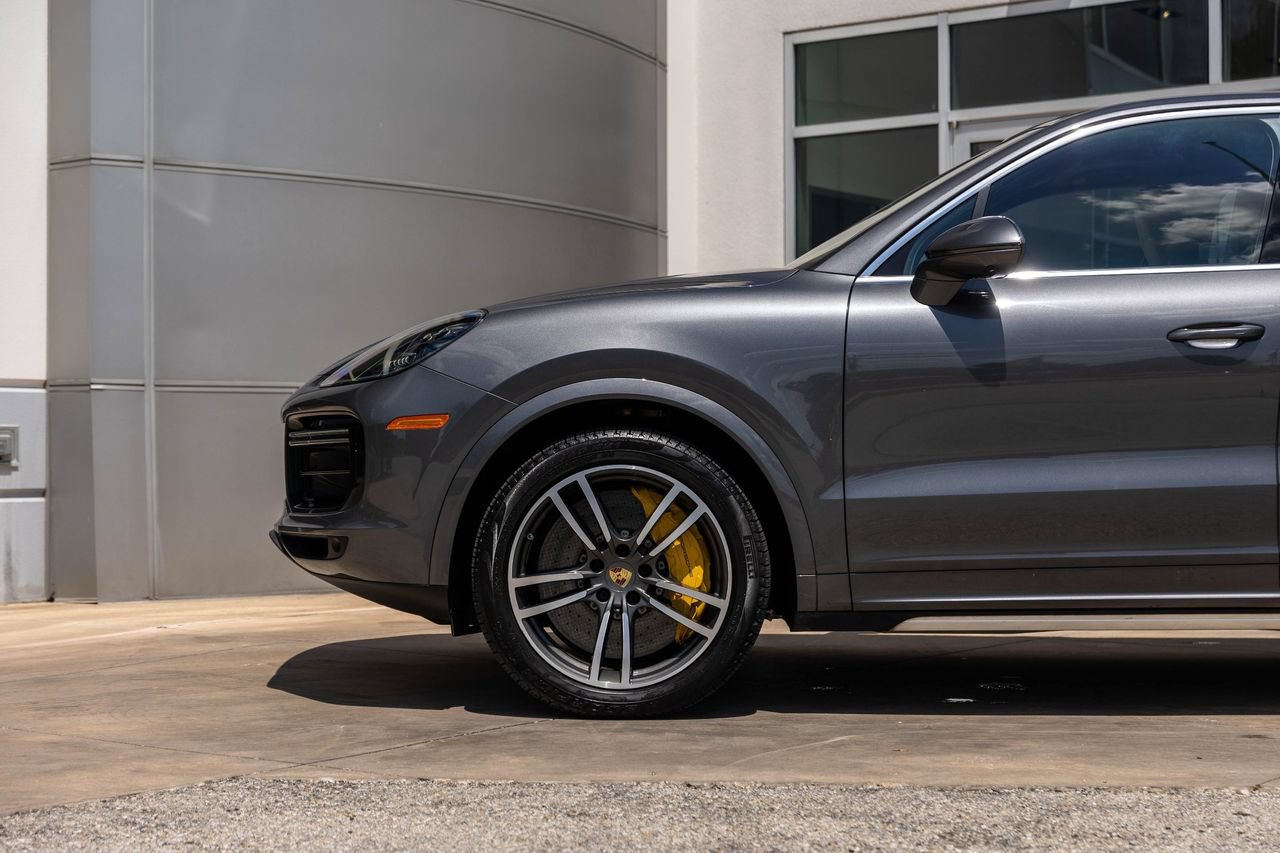 Used 2020 Porsche Cayenne Turbo AWD/4WD image 14