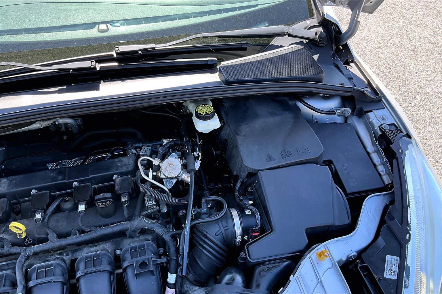 Used 2017 Ford Focus Titanium FWD image 33