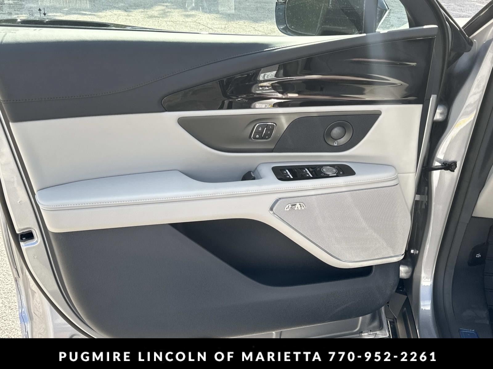 New 2026 Lincoln Nautilus Premier w/ Equipment Group 102A AWD/4WD image 11