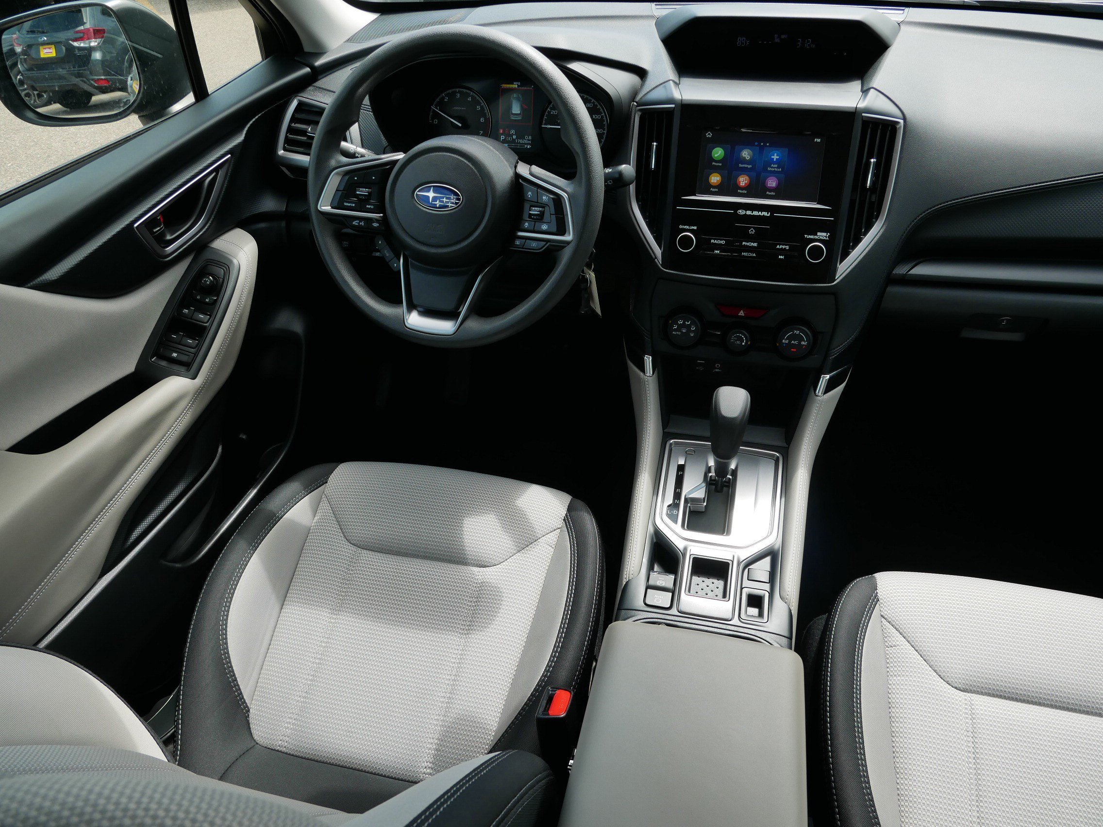 Used 2024 Subaru Forester AWD/4WD image 9