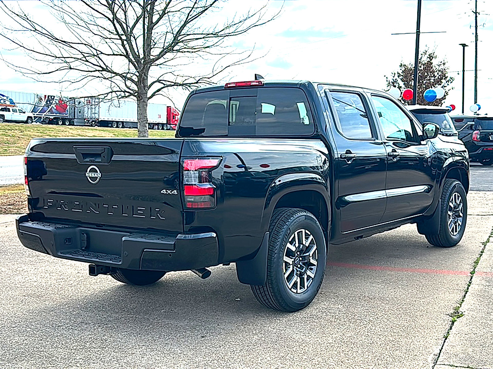 New 2026 Nissan Frontier SV w/ SV Convenience Package AWD/4WD image 8