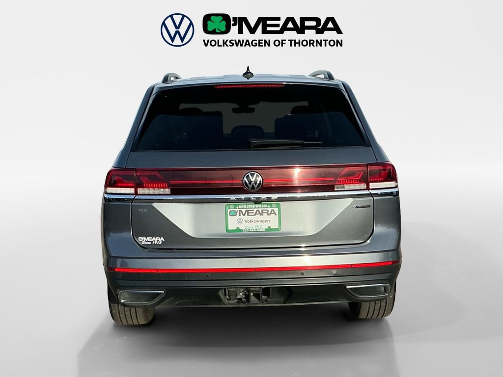Used 2025 Volkswagen Atlas SE image 4