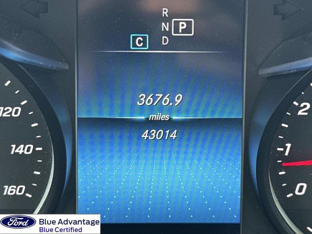 Used 2022 Mercedes-Benz GLC 300 image 2