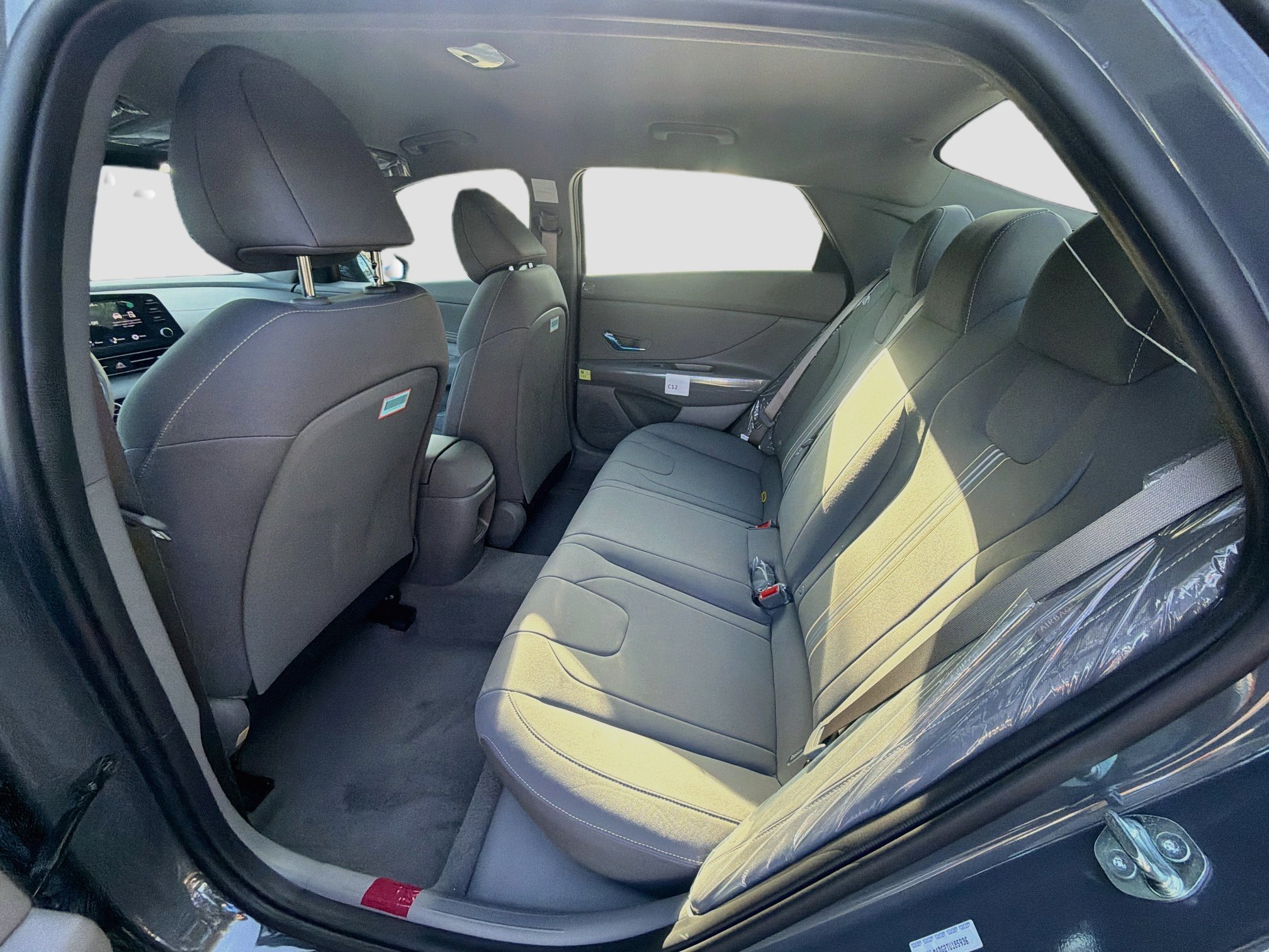 New 2026 Hyundai Elantra Sport FWD image 17
