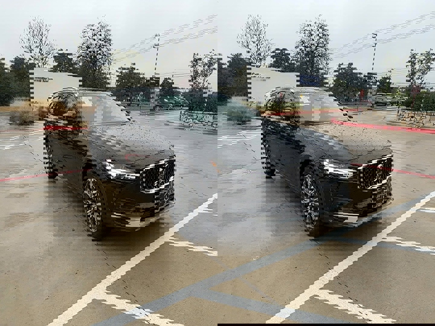 Certified 2023 Volvo V90 B6 Cross Country Plus image 8