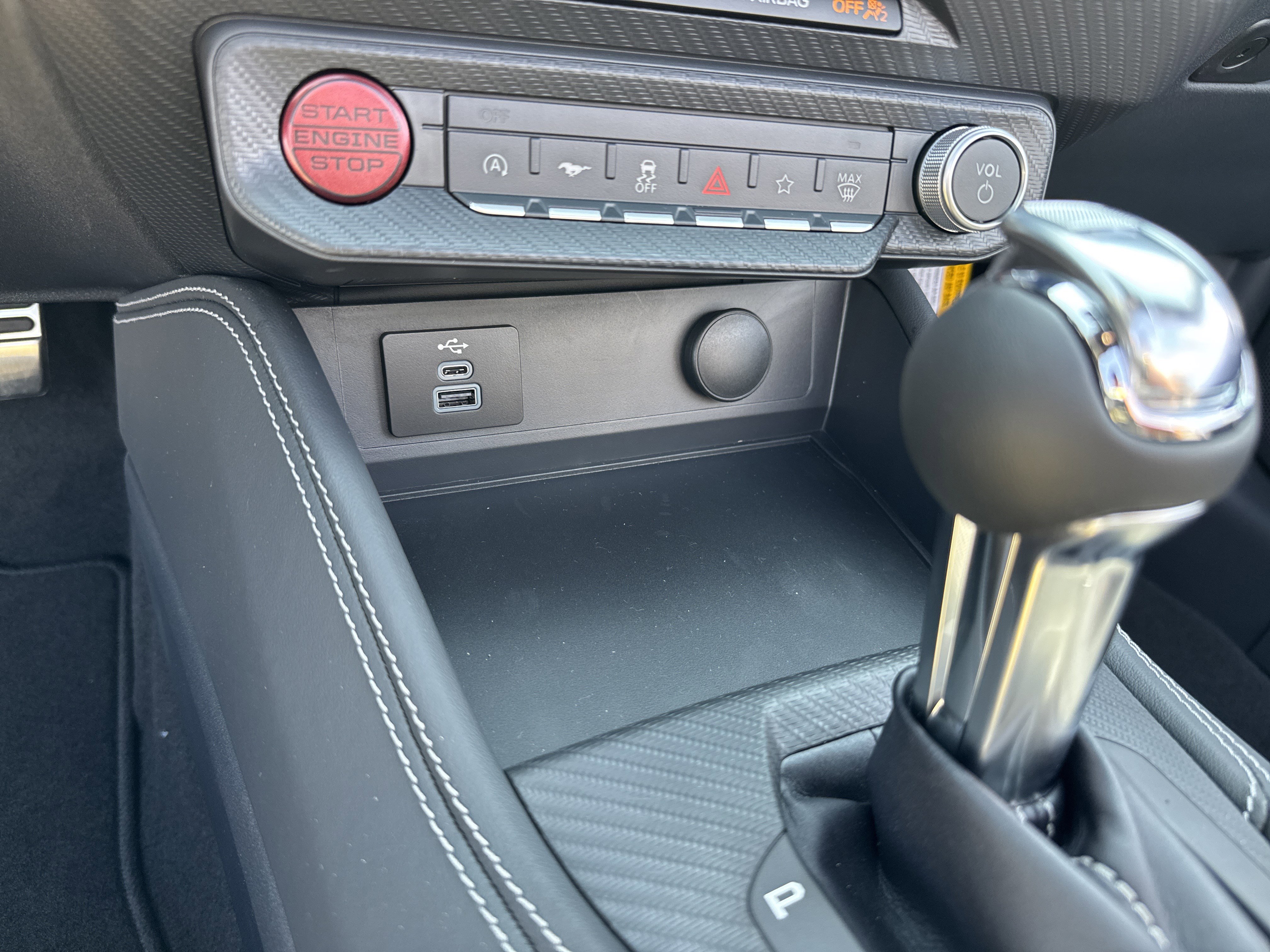 New 2025 Ford Mustang Premium image 18