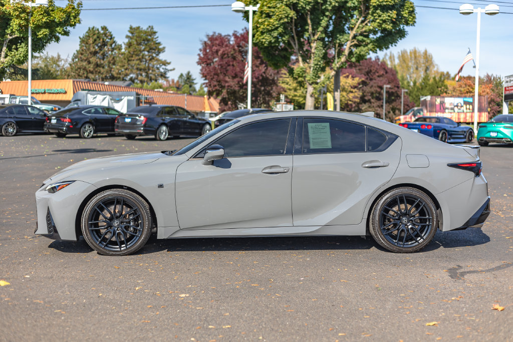 Used 2022 Lexus IS 500 RWD image 10