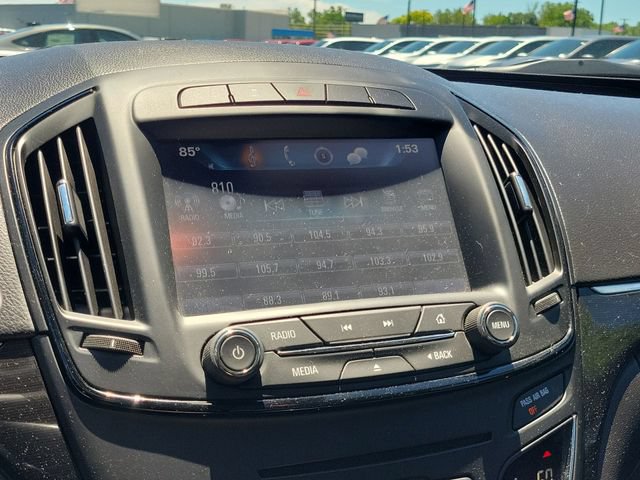 Used 2017 Buick Regal Sport Touring FWD image 22