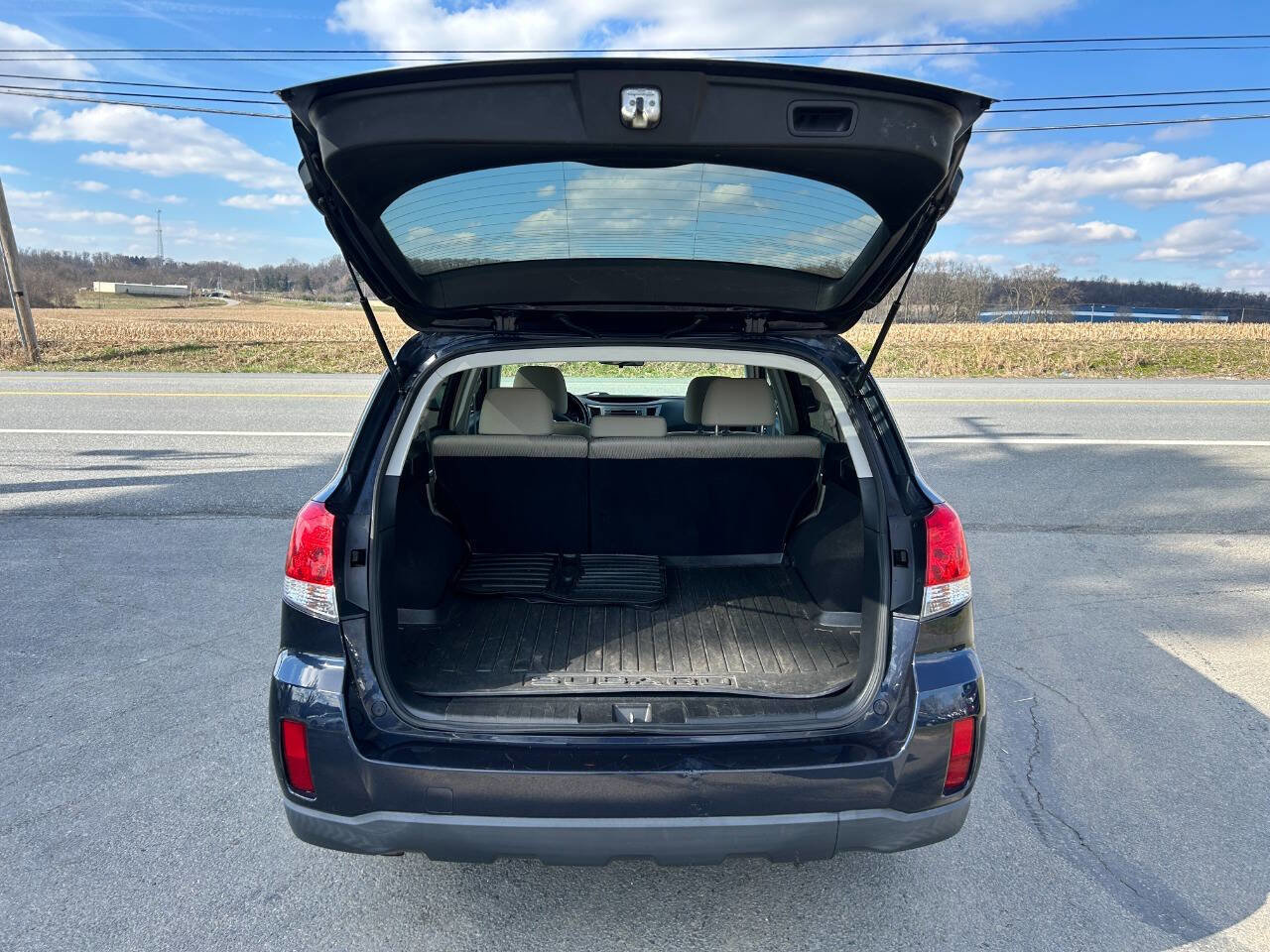Used 2012 Subaru Outback 2.5i Premium image 9