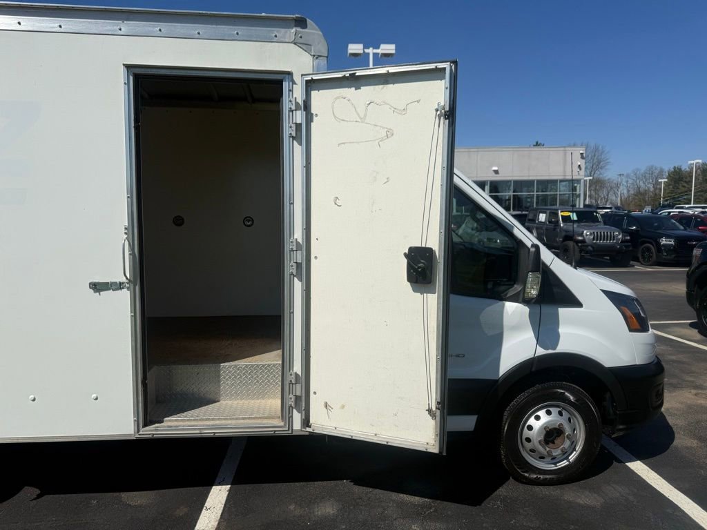 Used 2022 Ford Transit 350 DRW RWD image 43