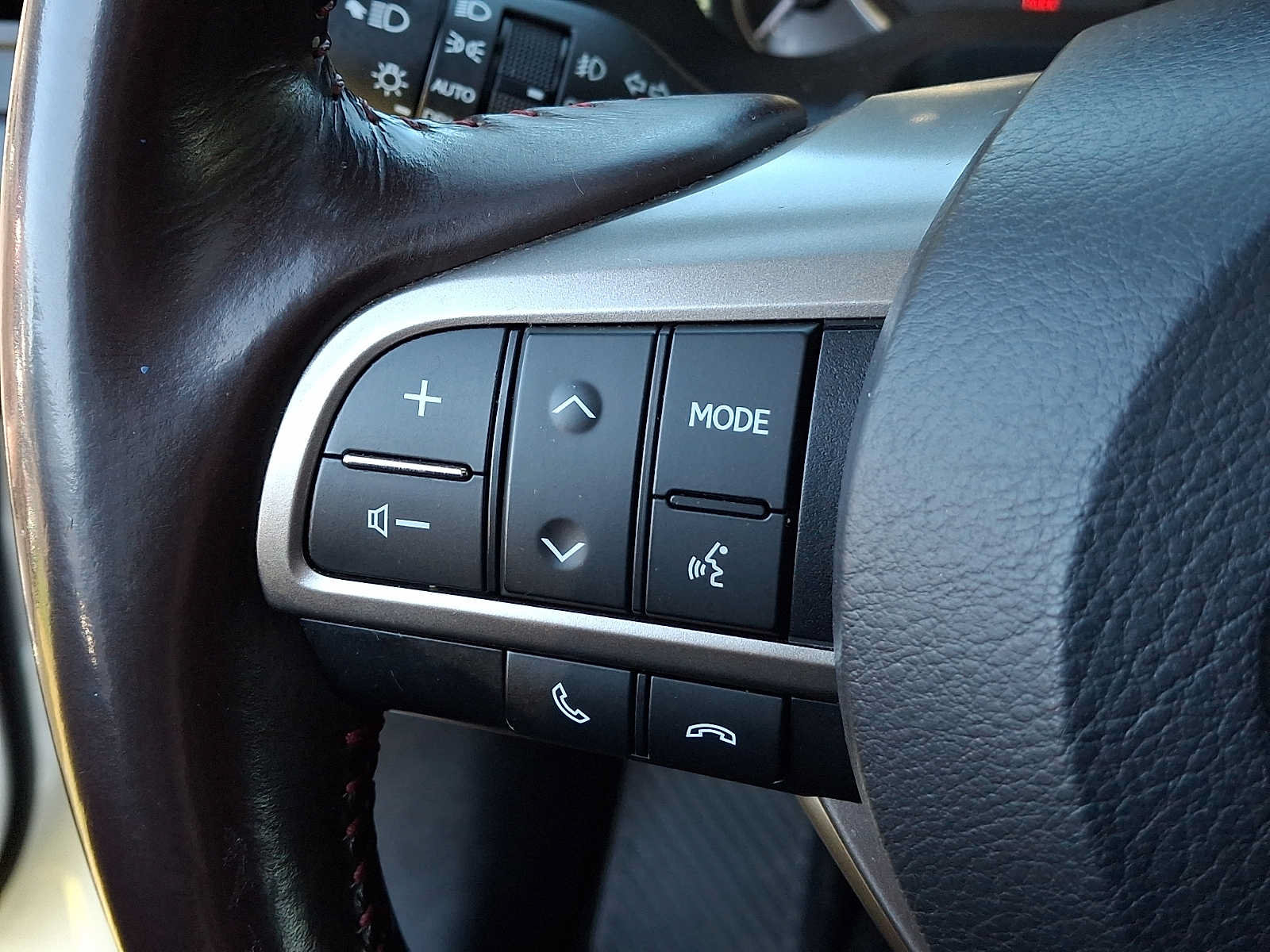 Used 2018 Lexus RX 350L AWD image 23