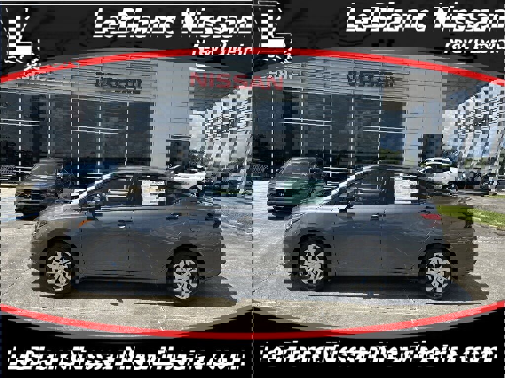 New 2025 Nissan Versa S w/ Trunk Package