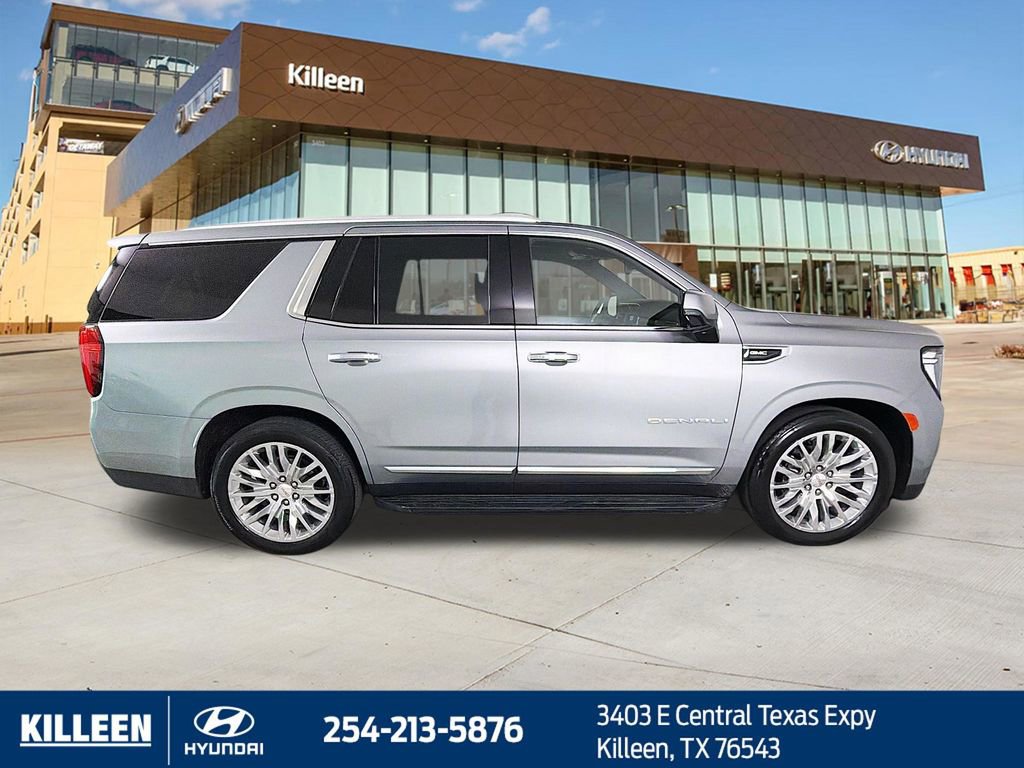 Used 2024 GMC Yukon Denali AWD/4WD image 9
