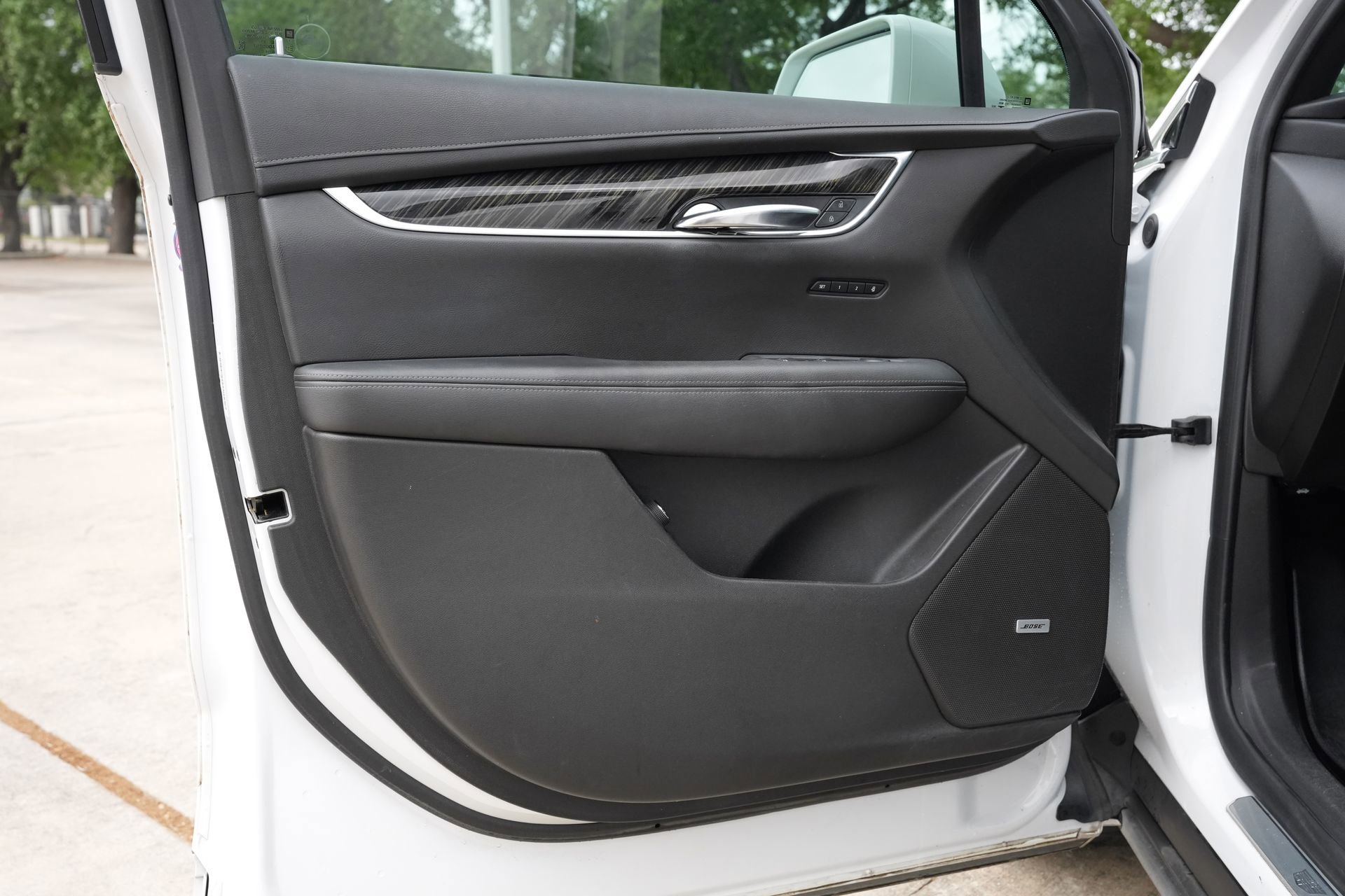 Used 2020 Cadillac XT6 Premium Luxury FWD image 19